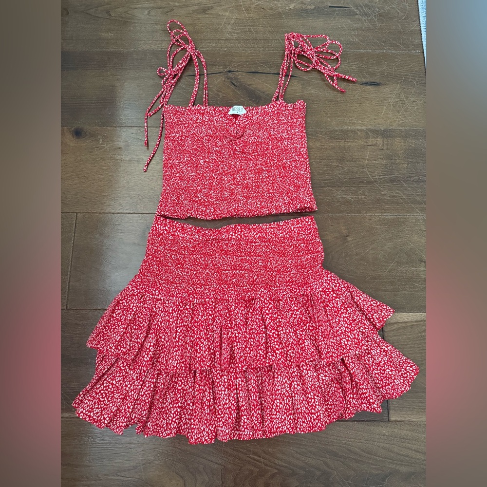 Stylish Red Floral Two-Piece Set
